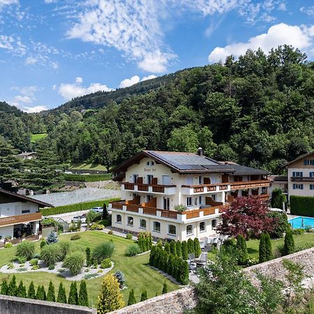 Hotel Bischofhof - Bistro Jasmin كيوزا المظهر الخارجي الصورة