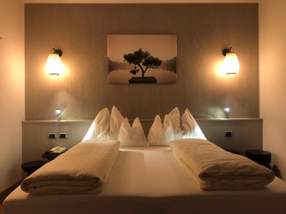 Hotel Bischofhof - Bistro Jasmin كيوزا المظهر الخارجي الصورة
