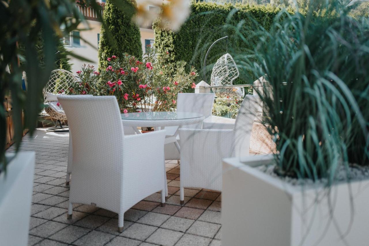 Hotel Bischofhof - Bistro Jasmin كيوزا المظهر الخارجي الصورة