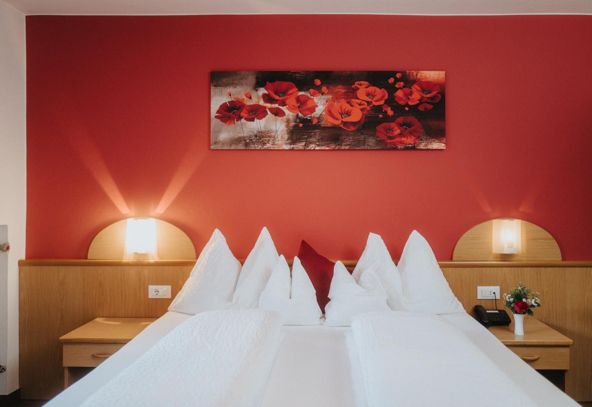 Hotel Bischofhof - Bistro Jasmin كيوزا المظهر الخارجي الصورة